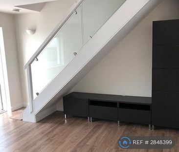 2 bedroom terraced house to rent - Photo 1