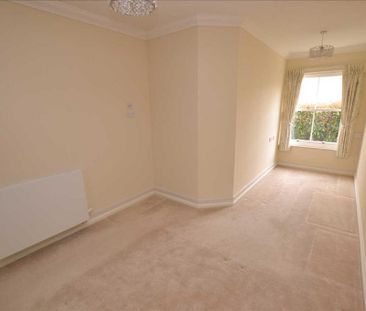 1 bedroom retirement property to rent - Photo 5