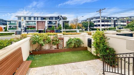 2/1506 Malvern Rd, Glen Iris - Photo 4