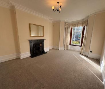 4 bedroom terraced house to rent - Photo 1