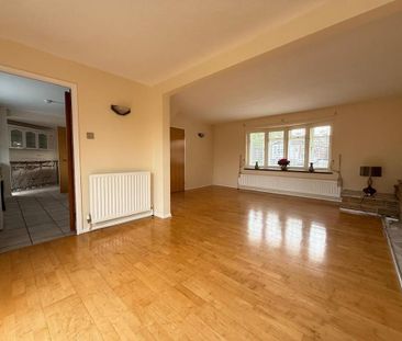 5 bedroom detached house to rent - Photo 1