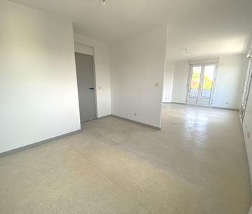 Appartement 2 pièces de 63 - Photo 2