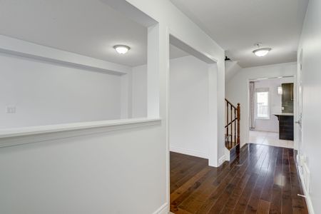 For Lease - 125 Faris Street, Bradford West Gwillimbury, Ontario - Photo 3