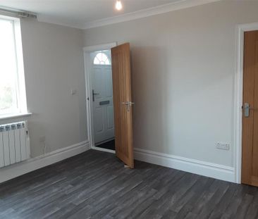 3 bedroom detached house to rent - Photo 5