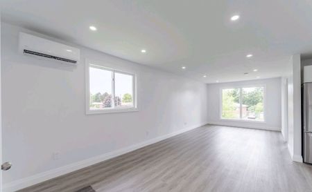 For Lease - 825 Cameron Street, Peterborough, Ontario - Photo 2