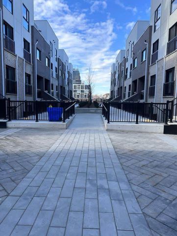 For Lease - 349 Wheat Boom Drive Unit# 345, Oakville, Ontario - Photo 4