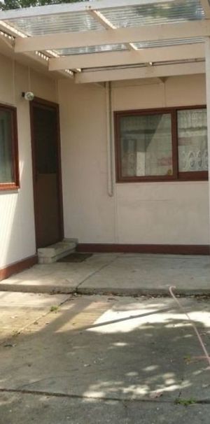 3 BEDROOM CLOSE TO BEACH - Photo 2