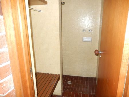 "Spacious Family Home" **Application Pending** - Photo 2