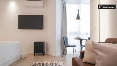 1-bedroom apartment for rent in Universidad, bills included - Foto 2