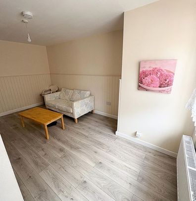 Bedford Road, Kempston - Photo 1