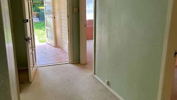 Charming 3BR Home in Fairfield! - Photo 1