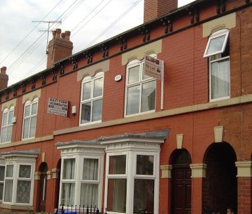 1 bedroom in a house share to rent - Photo 5