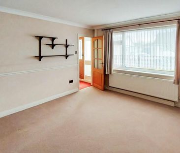 2 bedroom semi-detached bungalow to rent - Photo 4