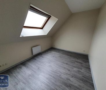 Location Appartement 4 pièces 84m² BUZANCAIS 36500 - Photo 4