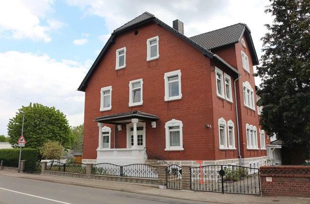 Große fünf Zimmerwohnung zu vermieten - Photo 1