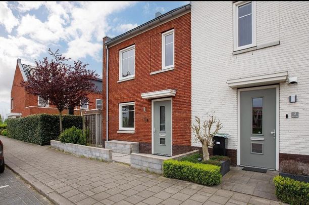 Van Oranje-Nassaulaan 1, Zevenhuizen-Zuid, 2761HW, Zevenhuizen (Zh) - Photo 1