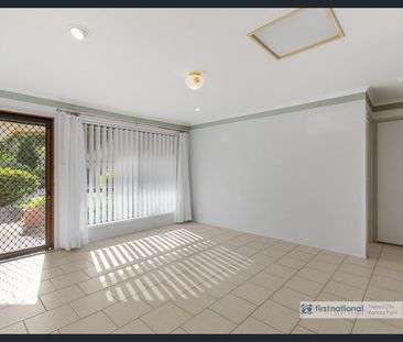 Villa in Convenient Tweed Heads Location-ALL OPEN HOMES ARE ON NSW ... - Photo 1