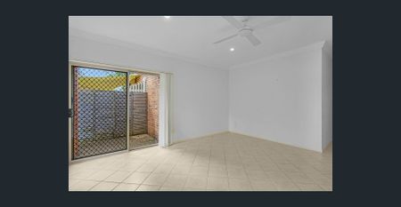 LOW MAINTENANCE DUPLEX IN HEART OF VARSITY LAKES! - Photo 5