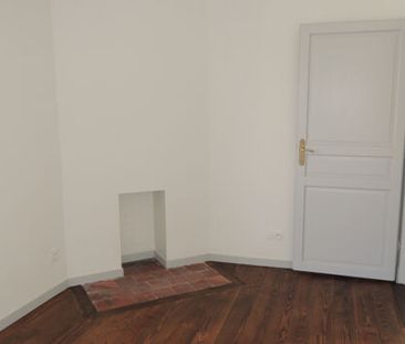 Appartement 5 pièces 92m2 REIMS 942 euros - Photo 1