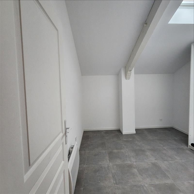 4 pièces - 90,22 m² - 1er étage - Colocation non autorisée - Photo 1