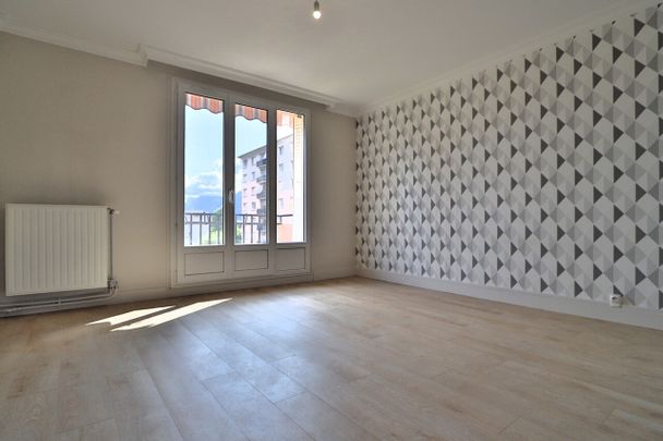 Location Appartement 3 pièces 62m² ST MARTIN D HERES 38400 - Photo 1