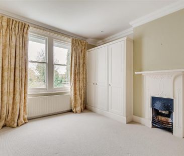 5 bedroom semi-detached house to rent - Photo 3