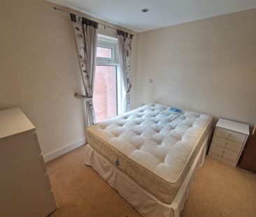 Kings Road, SA1 8PY, Swansea - Photo 5