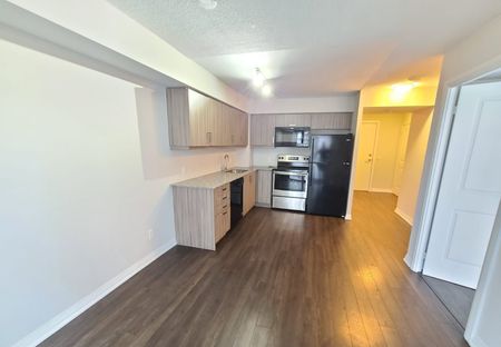 For Lease - 30 Meadowglen Place Unit# 310, Toronto, Ontario - Photo 2