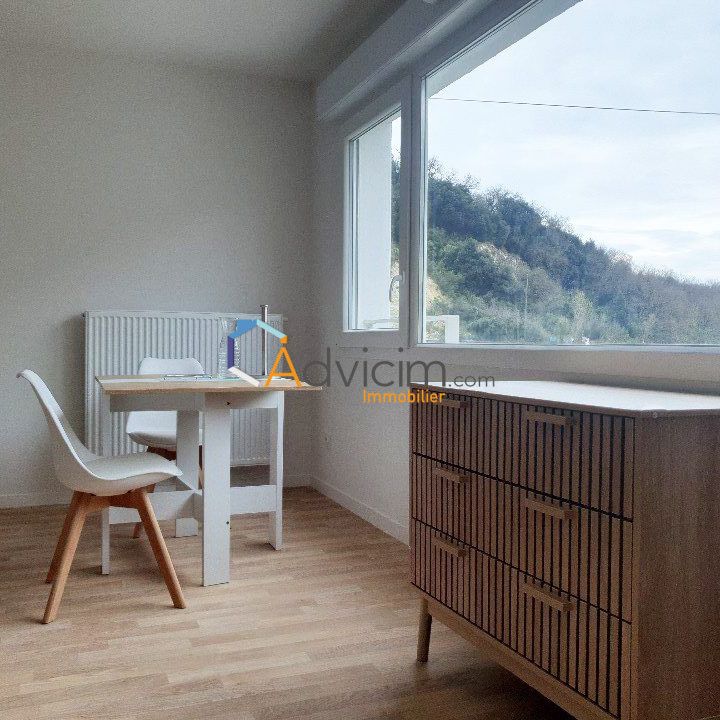 F1 MEUBLE avec PARKING - Photo 1