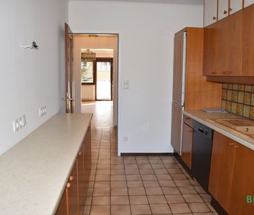 Eleganter „Retro-Style“ – Großzügige, sonnige, ruhige Wohnung mit S... - Photo 2