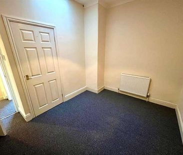 Chaster Street, Batley, WF17 - Photo 3