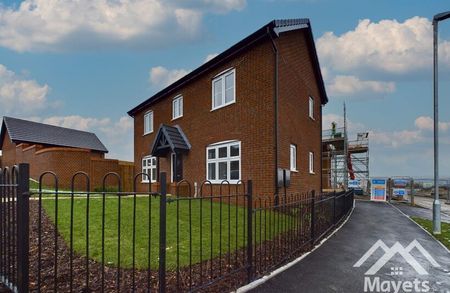 1 Parker Hill, Blackburn, Lancs, BB1 5FL - Photo 2