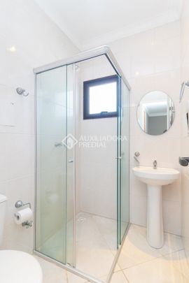 Cobertura com 2 quartos e 180m² para alugar em Vila Assunção, Porto Alegre. - Photo 1
