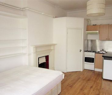 Studio to rent - Photo 6