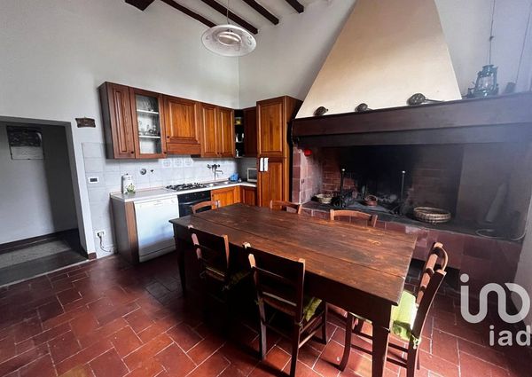 Via San Martino Altoreggi, Figline e Incisa Valdarno, Tuscany 50063