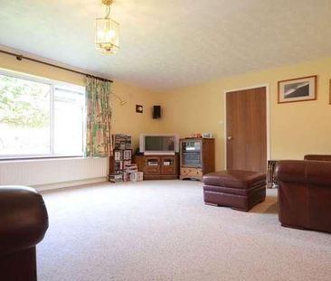 Marshall Close, Purley On Thames, Reading, RG8 - Photo 1