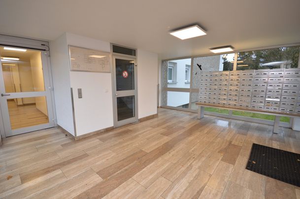 City-Residence: Schickes Apartment mit Internet und Balkon in ruhiger Lage von Neu-Isenburg - Photo 1