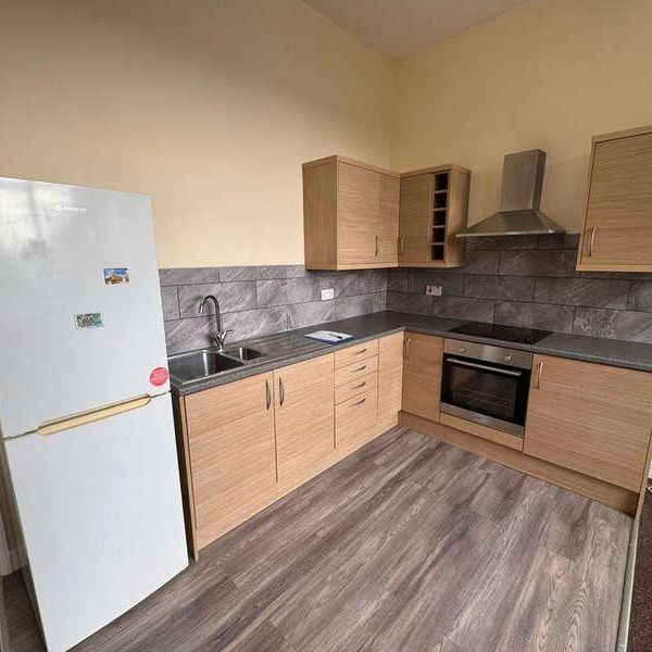 Eldon Park, London, SE25 - Photo 1