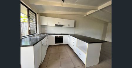 Two bedroom unit in the heart of Cotton Tree - Photo 5