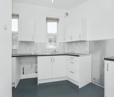 2 bedroom flat to rent Church Lane, Manchester, M9 - Photo 5