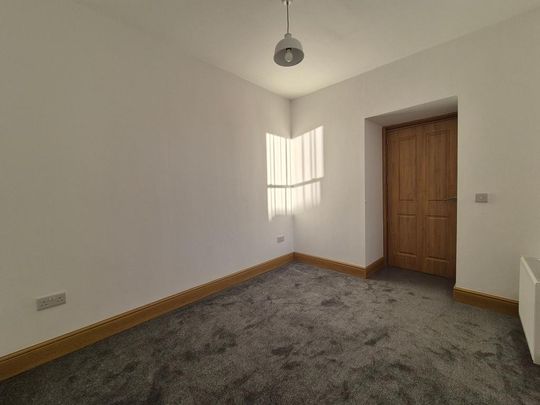 2 bedroom cottage to rent - Photo 1