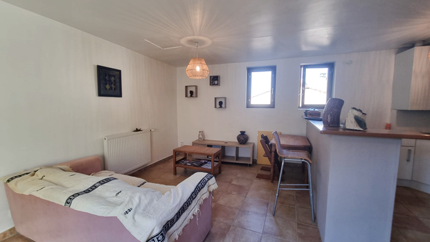 Location Appartement 4 pièces 68m² SOMMIERES 30250 - Photo 1