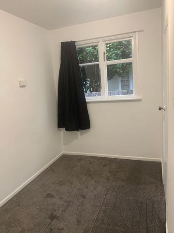 Great Location Family Home - Photo 4