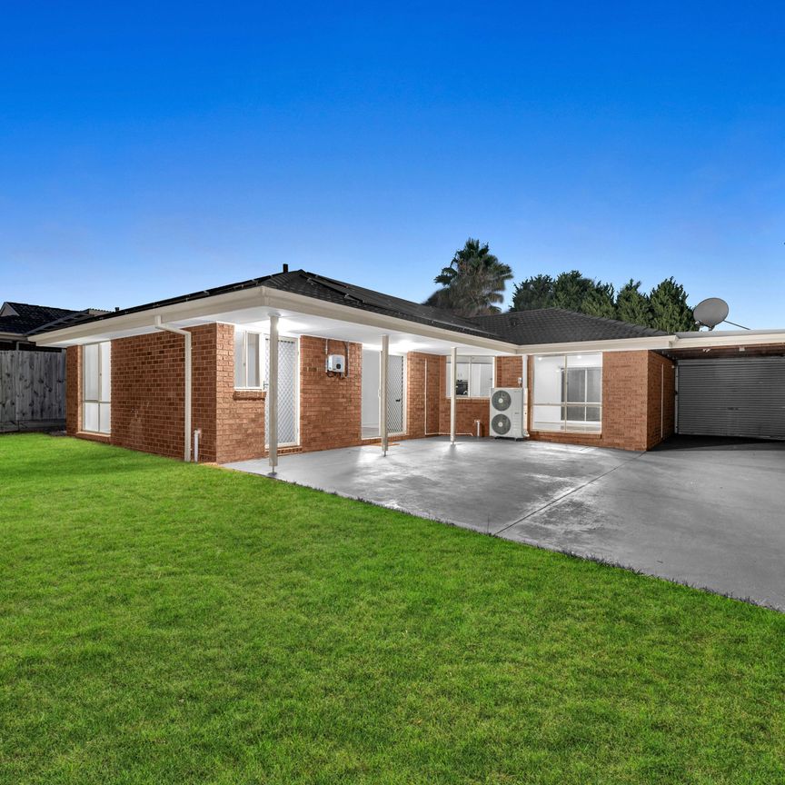 Welcome to 5 Chapman St, Carrum Downs - Photo 1