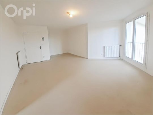 Location Appartement 2 pièces 53m² NANTEUIL LE HAUDOUIN 60440 - Photo 1
