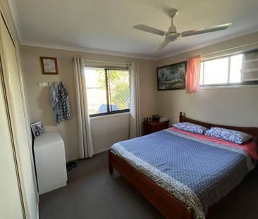 A House to Love - Photo 3