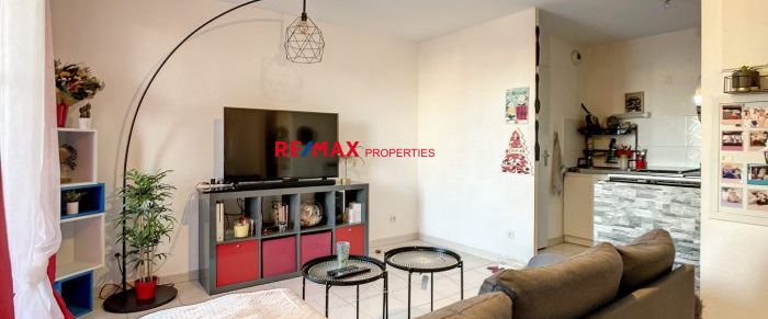 APPARTEMENT DE TYPE 2 AVEC TERRASSE ET PARKING - Photo 1