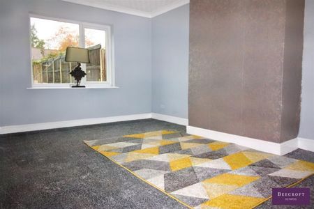 3 bed Semi-Detached - To Let - Photo 5