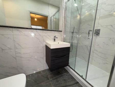 2 bedroom apartment to rent - Photo 5