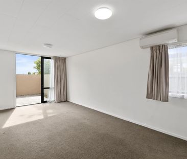 Balanced Living on Bealey! - Photo 3